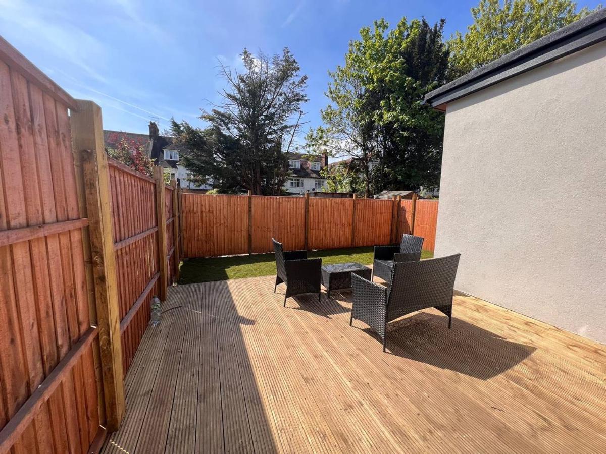 Star London Finchley Road 3-Bed Escape With Garden Apartment Exterior photo